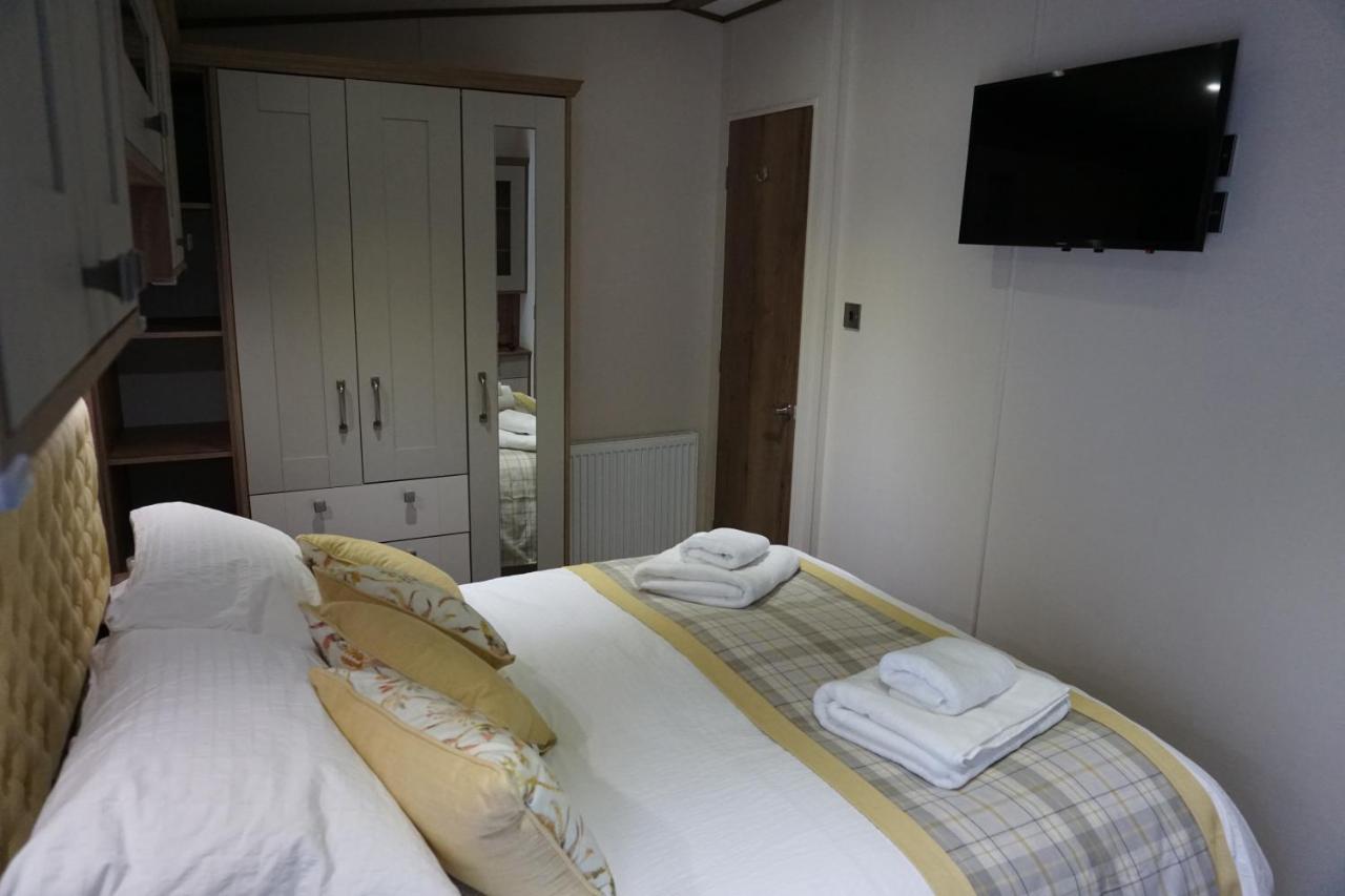Dotty'S Retreat Villa มิลฟอร์ดออนซี ภายนอก รูปภาพ